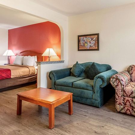 Econo Lodge Inn & Suites Memphis Extérieur photo