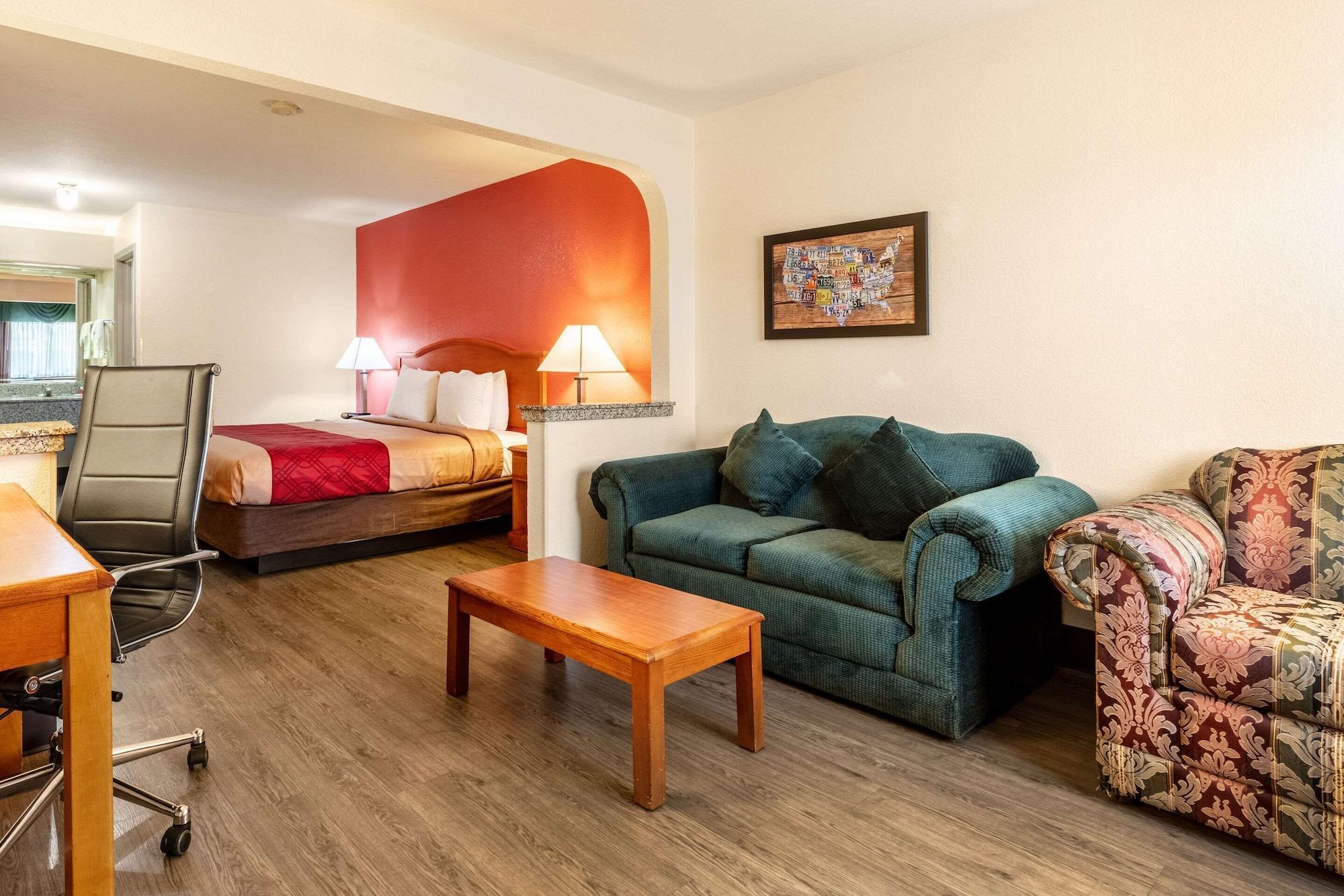 Econo Lodge Inn & Suites Memphis Extérieur photo