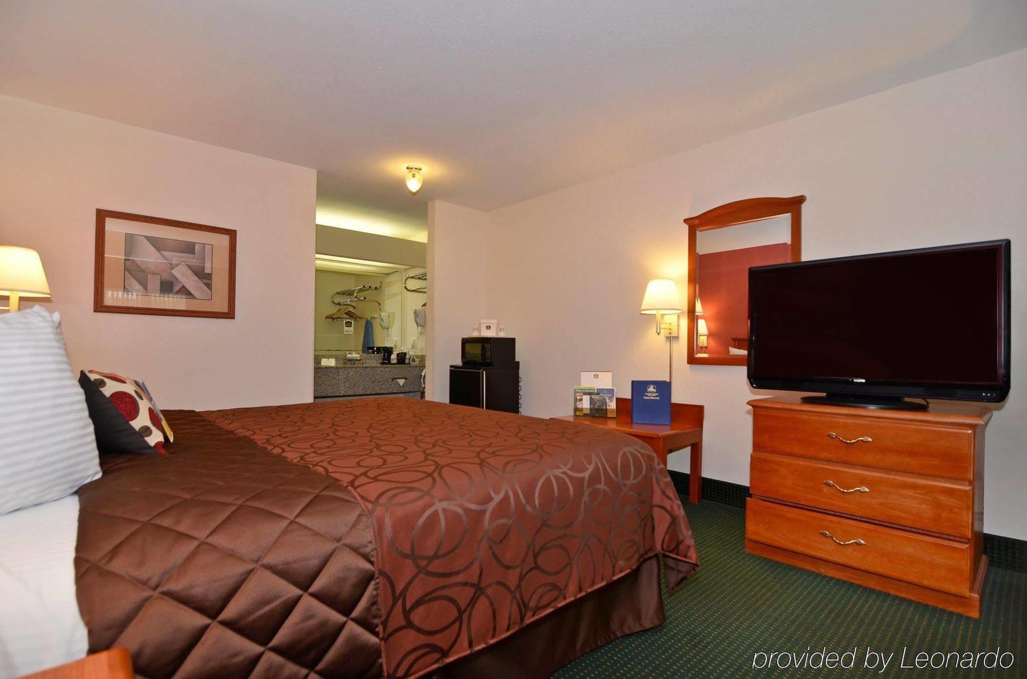 Econo Lodge Inn & Suites Memphis Chambre photo