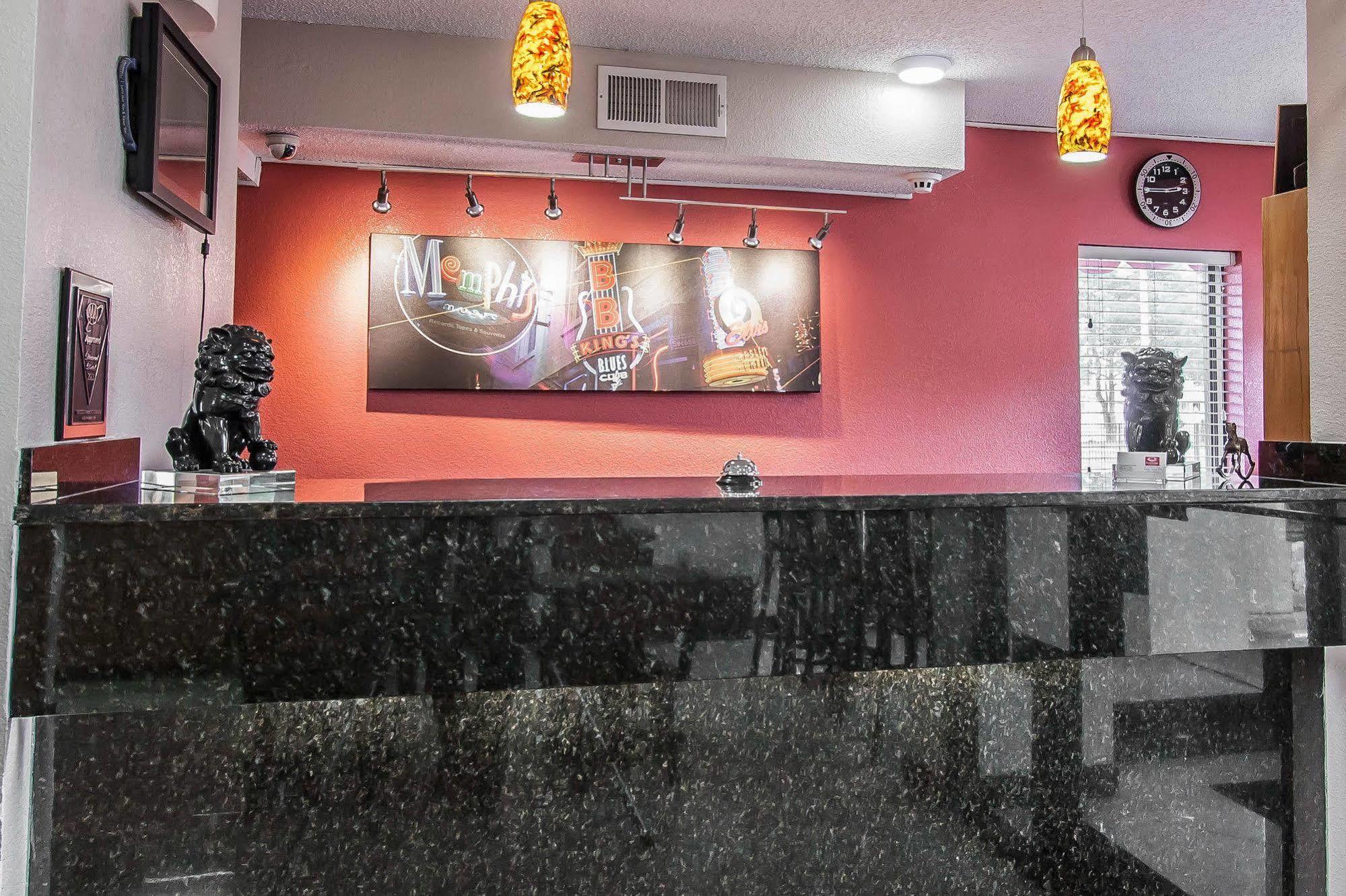 Econo Lodge Inn & Suites Memphis Extérieur photo