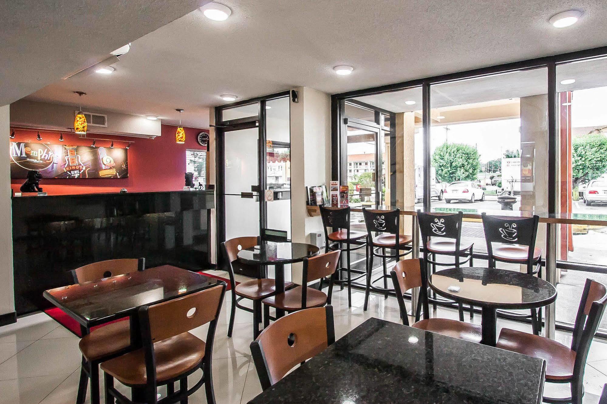 Econo Lodge Inn & Suites Memphis Extérieur photo