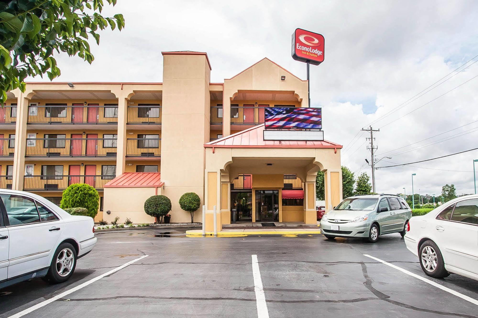 Econo Lodge Inn & Suites Memphis Extérieur photo
